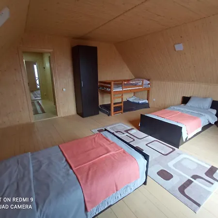 シャレー Stanica Karpacka 4x4 *